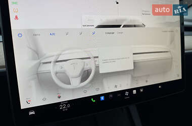 Позашляховик / Кросовер Tesla Model Y 2022 в Києві