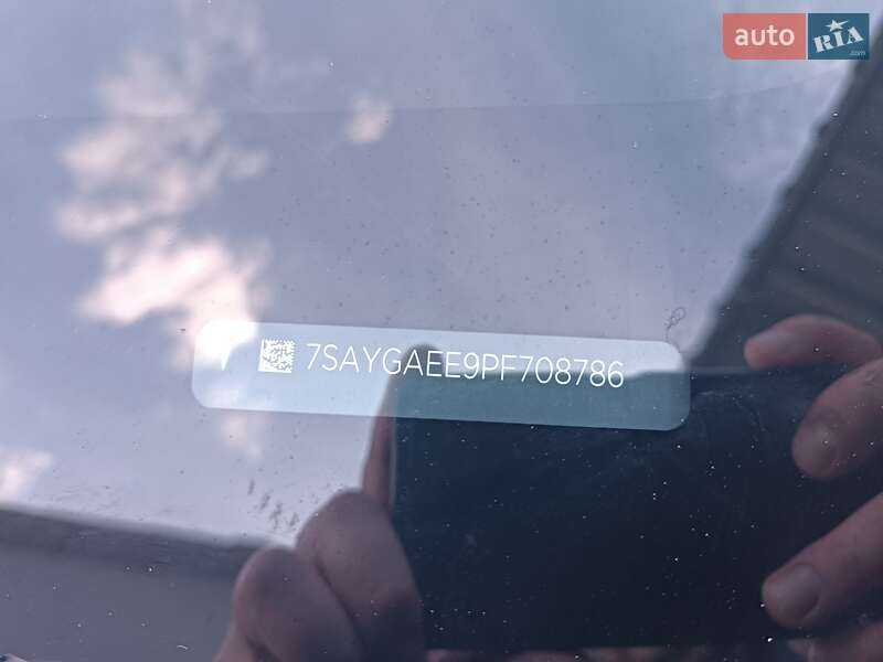 Позашляховик / Кросовер Tesla Model Y 2023 в Дніпрі