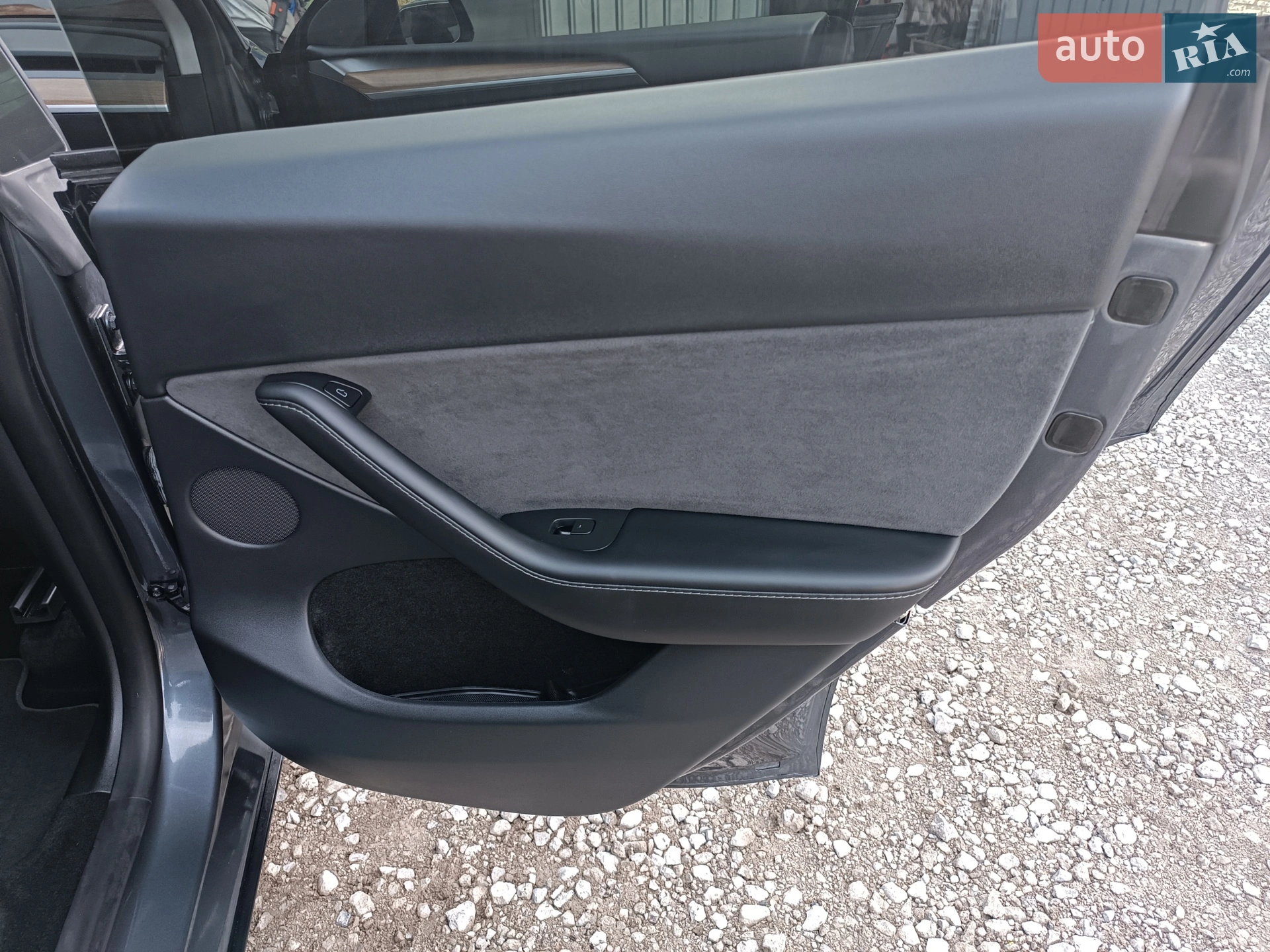 2023 Tesla Model Y - мініатюра 40
