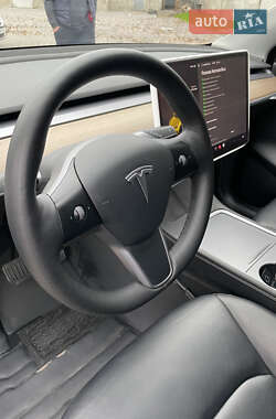 Внедорожник / Кроссовер Tesla Model Y 2022 в Костополе