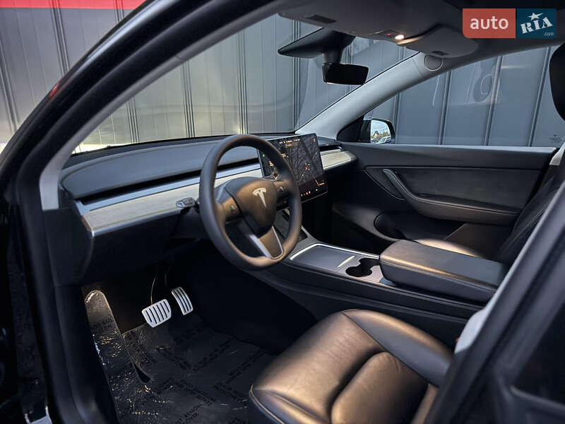 Позашляховик / Кросовер Tesla Model Y 2021 в Луцьку фото 19 Позашляховик / Кросовер Tesla Model Y 2021 в Луцьку