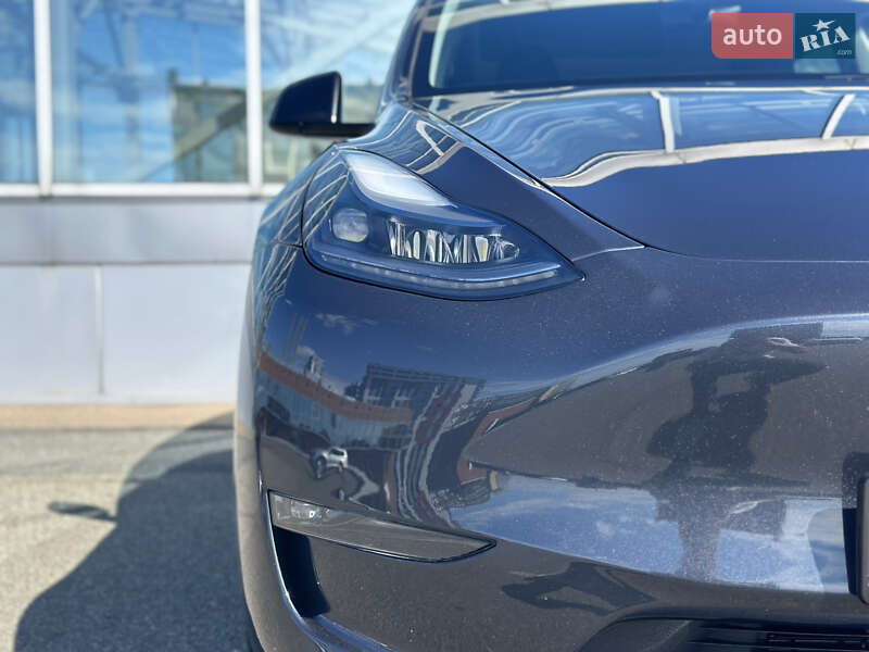 Позашляховик / Кросовер Tesla Model Y 2024 в Києві фото 4 Позашляховик / Кросовер Tesla Model Y 2024 в Києві