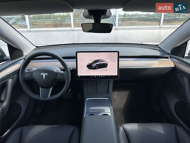 Позашляховик / Кросовер Tesla Model Y 2024 в Києві фото 51 Позашляховик / Кросовер Tesla Model Y 2024 в Києві