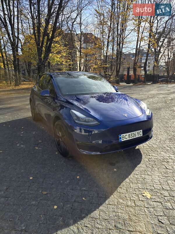 Позашляховик / Кросовер Tesla Model Y 2024 в Львові фото 7 Позашляховик / Кросовер Tesla Model Y 2024 в Львові