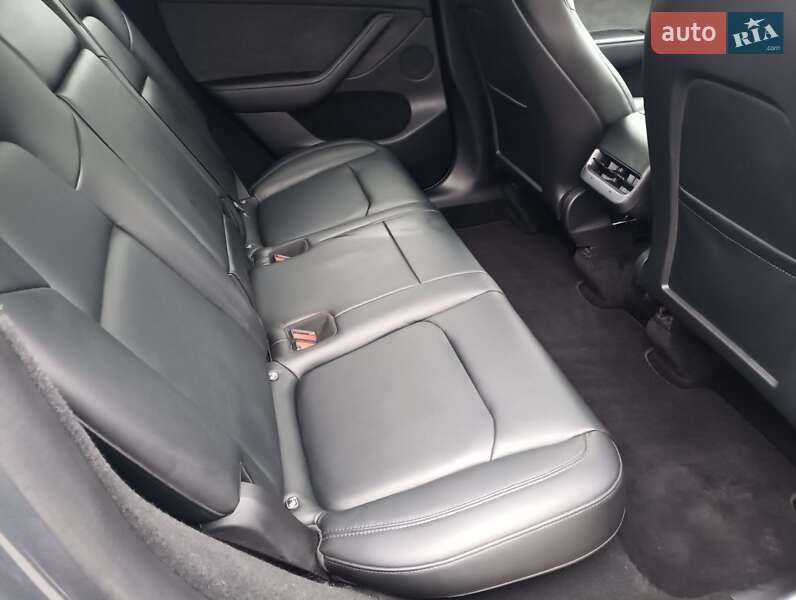 Позашляховик / Кросовер Tesla Model Y 2022 в Харкові фото 20 Позашляховик / Кросовер Tesla Model Y 2022 в Харкові