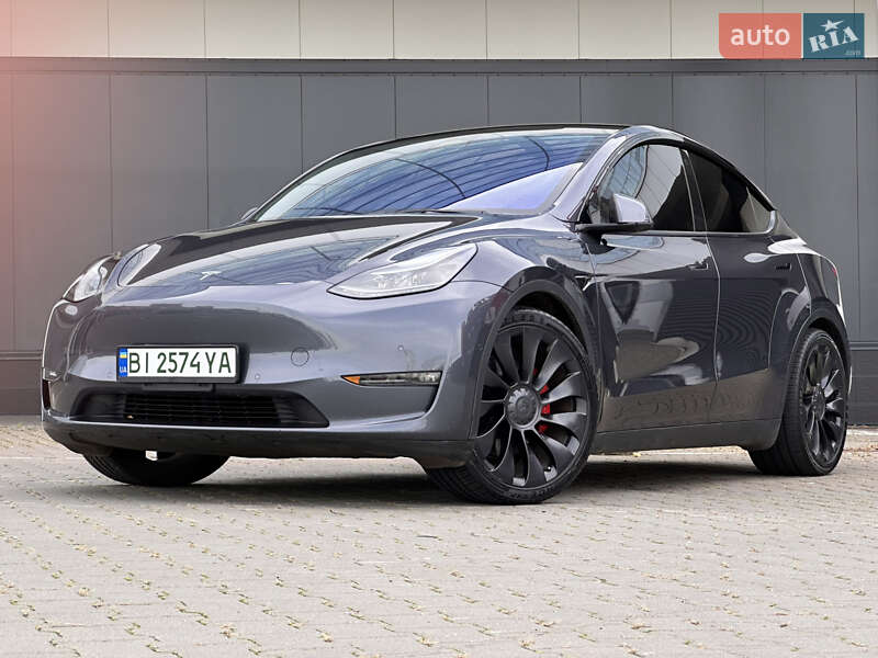 Tesla Model Y 2022