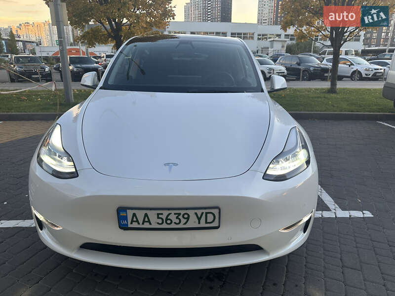 Внедорожник / Кроссовер Tesla Model Y 2022 в Киеве фото 3 Внедорожник / Кроссовер Tesla Model Y 2022 в Киеве
