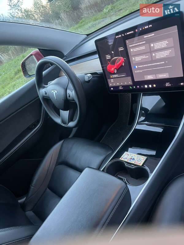 Внедорожник / Кроссовер Tesla Model Y 2020 в Львове