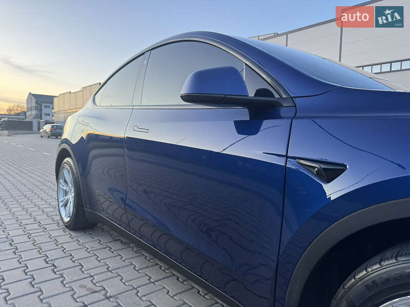 Позашляховик / Кросовер Tesla Model Y 2021 в Івано-Франківську фото 19 Позашляховик / Кросовер Tesla Model Y 2021 в Івано-Франківську