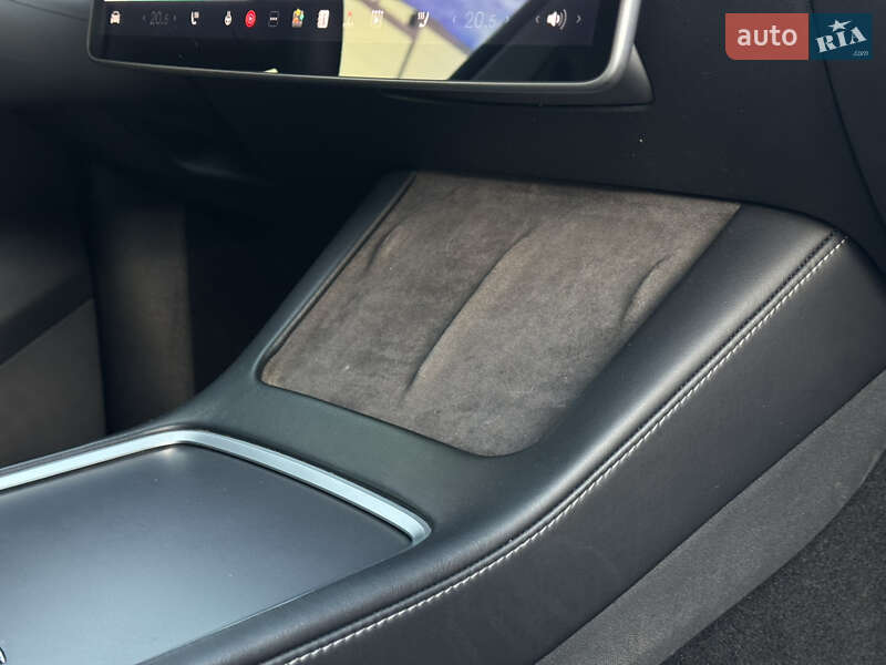 Позашляховик / Кросовер Tesla Model Y 2021 в Івано-Франківську фото 58 Позашляховик / Кросовер Tesla Model Y 2021 в Івано-Франківську