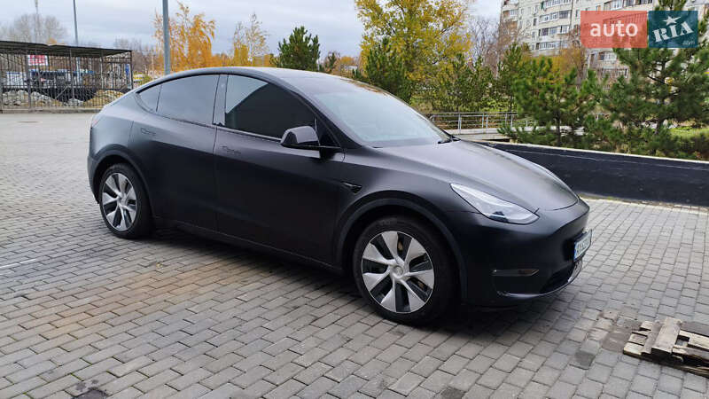 Внедорожник / Кроссовер Tesla Model Y 2021 в Харькове