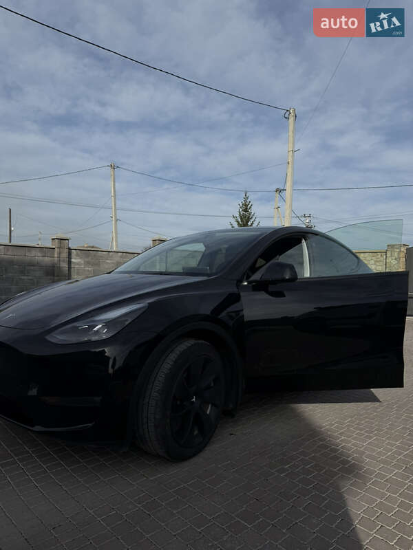 Позашляховик / Кросовер Tesla Model Y 2023 в Хоросткові фото 8 Позашляховик / Кросовер Tesla Model Y 2023 в Хоросткові