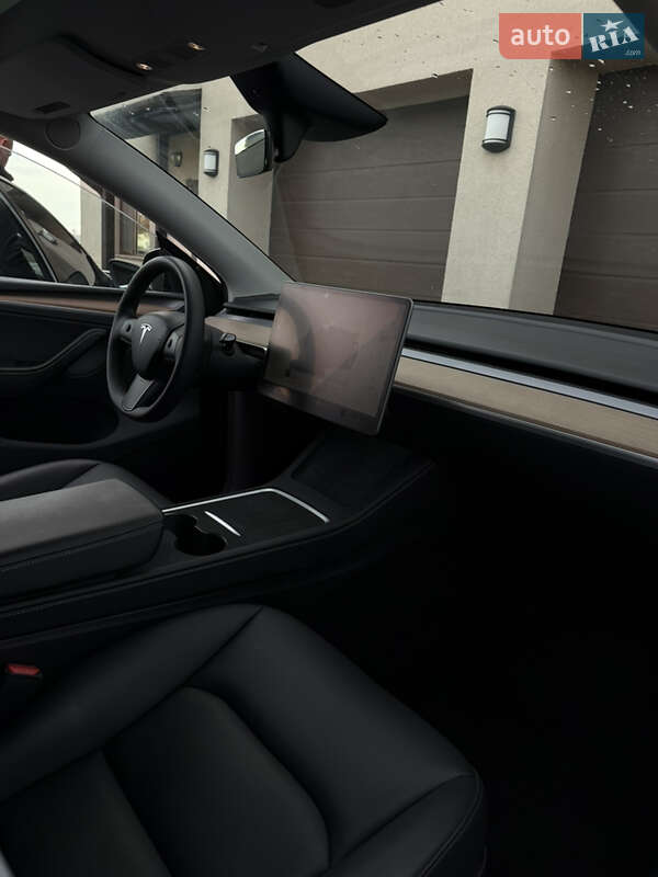 Позашляховик / Кросовер Tesla Model Y 2023 в Хоросткові фото 20 Позашляховик / Кросовер Tesla Model Y 2023 в Хоросткові