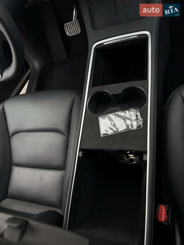 Позашляховик / Кросовер Tesla Model Y 2023 в Хоросткові фото 21 Позашляховик / Кросовер Tesla Model Y 2023 в Хоросткові