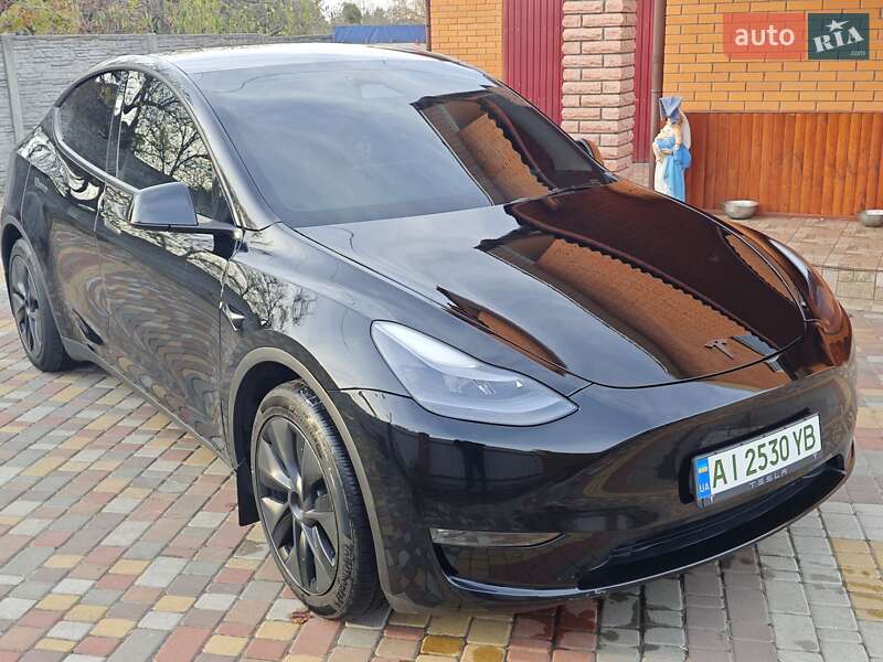 Позашляховик / Кросовер Tesla Model Y 2024 в Києві фото 6 Позашляховик / Кросовер Tesla Model Y 2024 в Києві