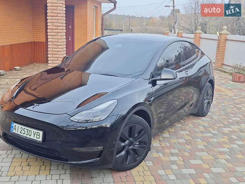 Позашляховик / Кросовер Tesla Model Y 2024 в Києві фото 29 Позашляховик / Кросовер Tesla Model Y 2024 в Києві