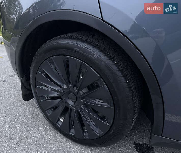 Позашляховик / Кросовер Tesla Model Y 2023 в Хмільнику