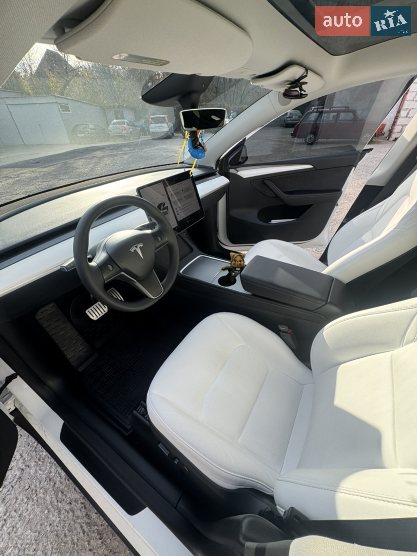2023 Tesla Model Y - мініатюра 6