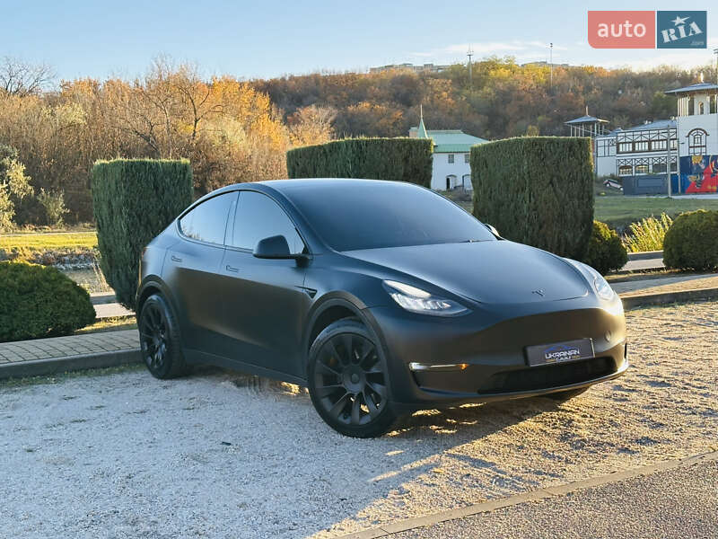Внедорожник / Кроссовер Tesla Model Y 2021 в Днепре