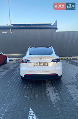 Внедорожник / Кроссовер Tesla Model Y 2020 в Львове