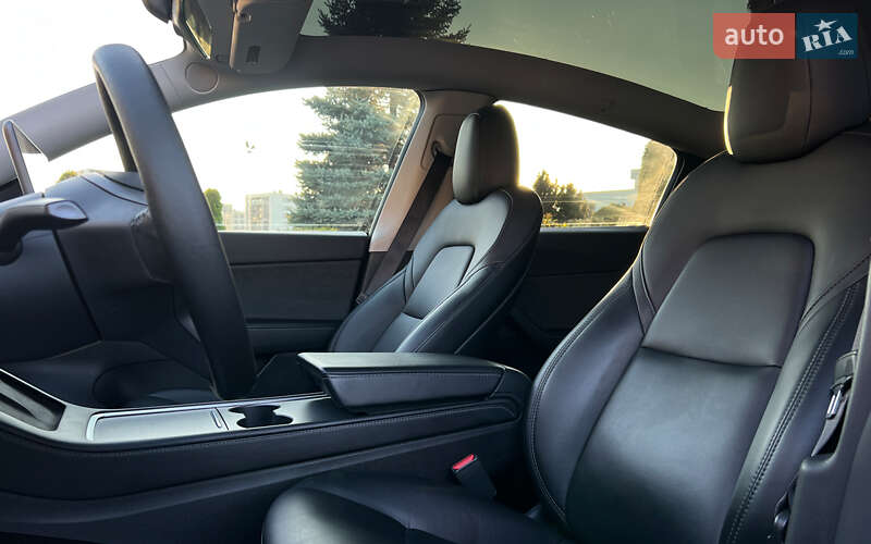 Позашляховик / Кросовер Tesla Model Y 2021 в Львові фото 9 Позашляховик / Кросовер Tesla Model Y 2021 в Львові