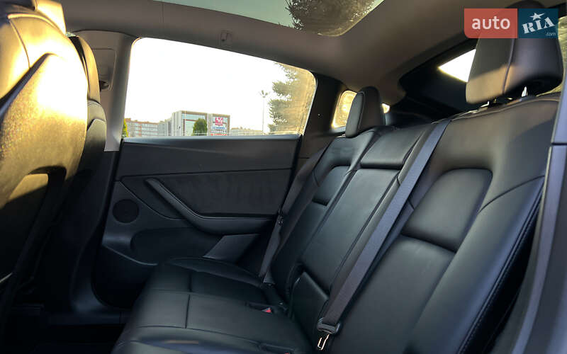 Позашляховик / Кросовер Tesla Model Y 2021 в Львові фото 20 Позашляховик / Кросовер Tesla Model Y 2021 в Львові