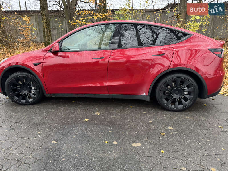 Позашляховик / Кросовер Tesla Model Y 2023 в Хмельницькому фото 7 Позашляховик / Кросовер Tesla Model Y 2023 в Хмельницькому