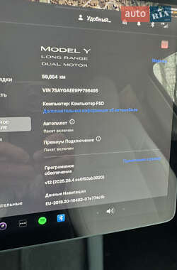 Внедорожник / Кроссовер Tesla Model Y 2023 в Хмельницком