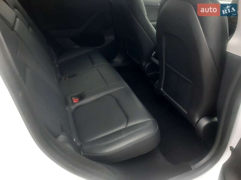 Позашляховик / Кросовер Tesla Model Y 2022 в Сумах