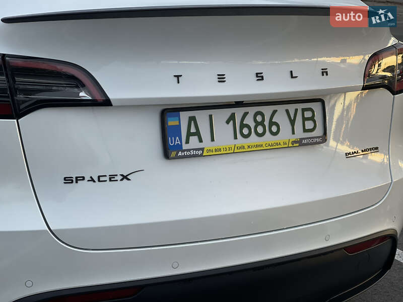 Позашляховик / Кросовер Tesla Model Y 2022 в Києві фото 5 Позашляховик / Кросовер Tesla Model Y 2022 в Києві