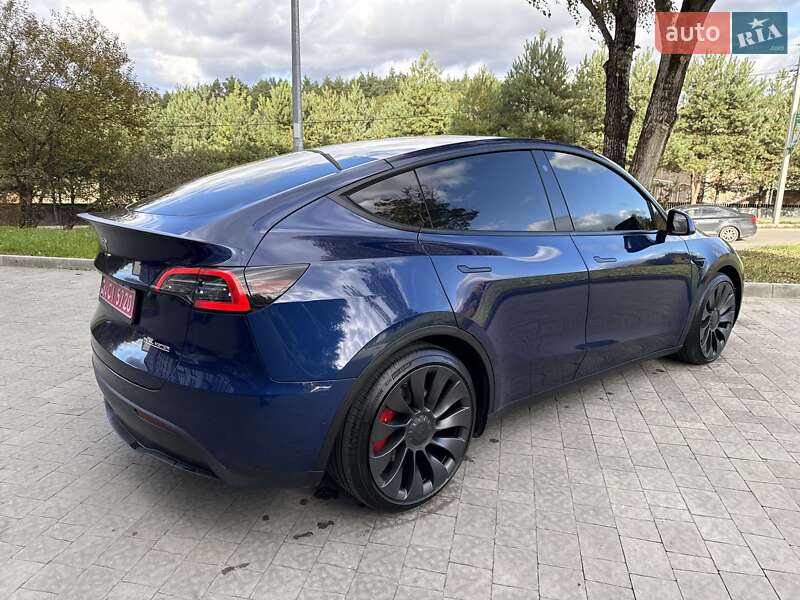 Позашляховик / Кросовер Tesla Model Y 2021 в Львові фото 15 Позашляховик / Кросовер Tesla Model Y 2021 в Львові