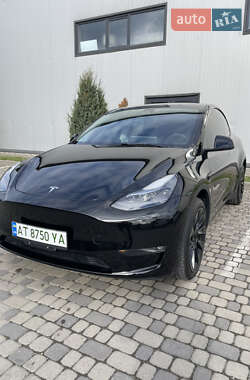 Внедорожник / Кроссовер Tesla Model Y 2022 в Ивано-Франковске