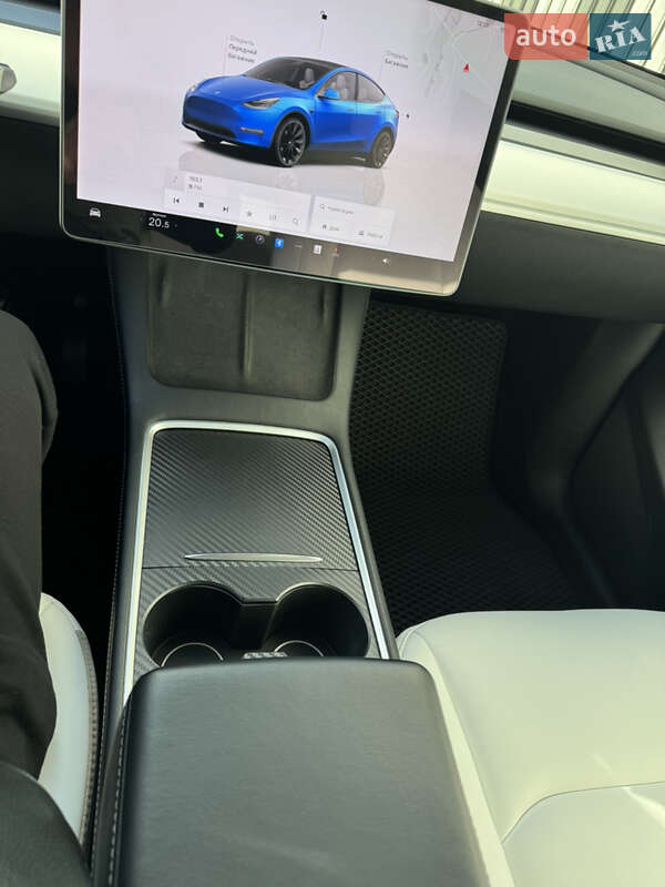 Позашляховик / Кросовер Tesla Model Y 2022 в Бучі фото 13 Позашляховик / Кросовер Tesla Model Y 2022 в Бучі