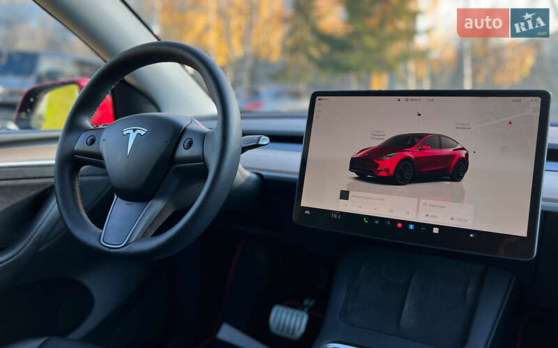 Внедорожник / Кроссовер Tesla Model Y 2023 в Львове
