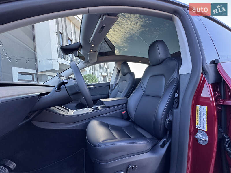 Позашляховик / Кросовер Tesla Model Y 2025 в Стрию