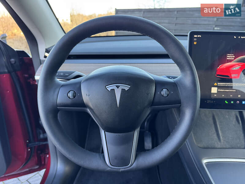 Позашляховик / Кросовер Tesla Model Y 2025 в Стрию