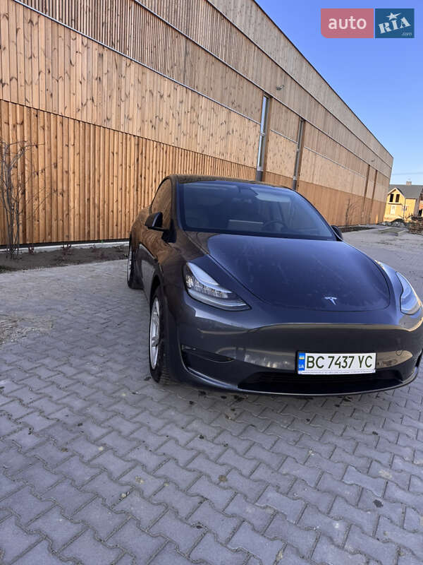 Позашляховик / Кросовер Tesla Model Y 2020 в Львові