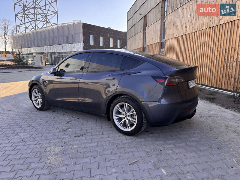 Позашляховик / Кросовер Tesla Model Y 2020 в Львові