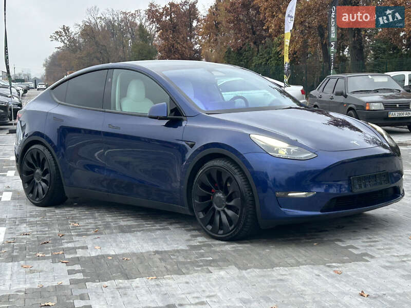 Внедорожник / Кроссовер Tesla Model Y 2023 в Киеве фото 2 Внедорожник / Кроссовер Tesla Model Y 2023 в Киеве