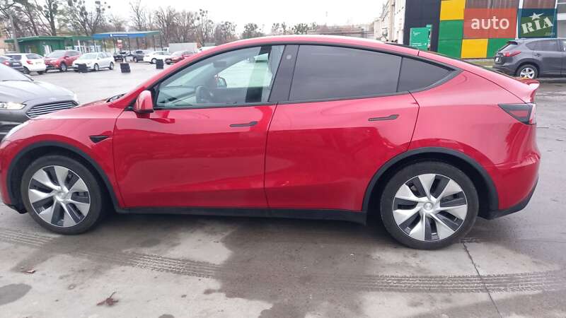 Позашляховик / Кросовер Tesla Model Y 2021 в Києві