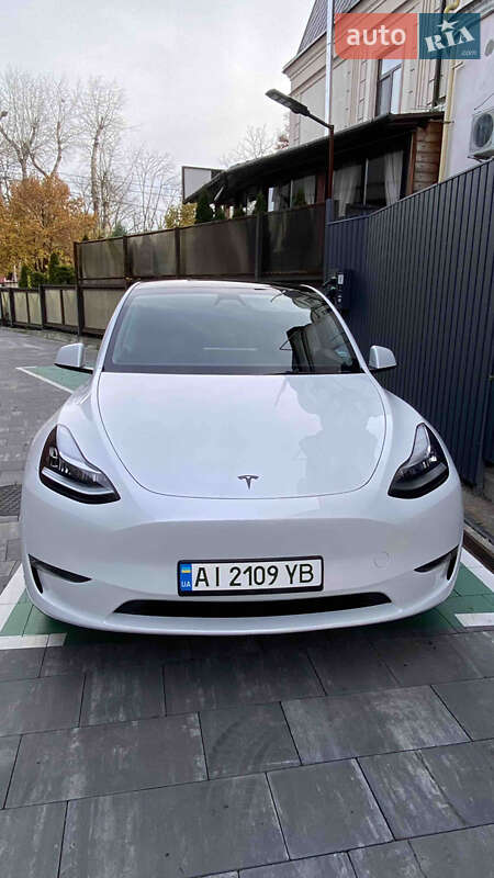 Позашляховик / Кросовер Tesla Model Y 2023 в Борисполі