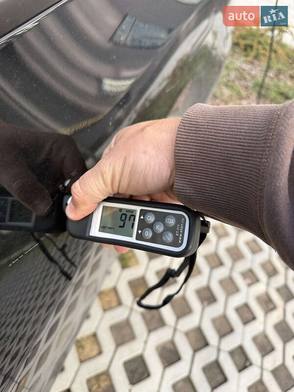 Позашляховик / Кросовер Tesla Model Y 2024 в Львові фото 19 Позашляховик / Кросовер Tesla Model Y 2024 в Львові