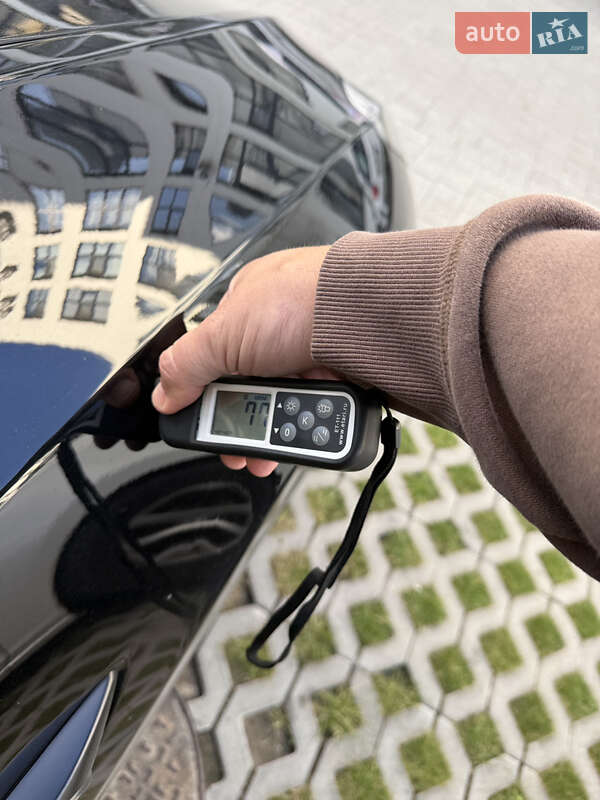 Позашляховик / Кросовер Tesla Model Y 2024 в Львові фото 25 Позашляховик / Кросовер Tesla Model Y 2024 в Львові