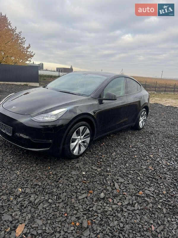 Позашляховик / Кросовер Tesla Model Y 2022 в Луцьку