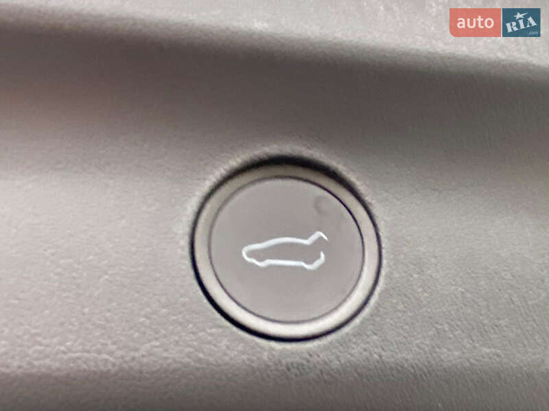 Внедорожник / Кроссовер Tesla Model Y 2023 в Ровно фото 34 Внедорожник / Кроссовер Tesla Model Y 2023 в Ровно