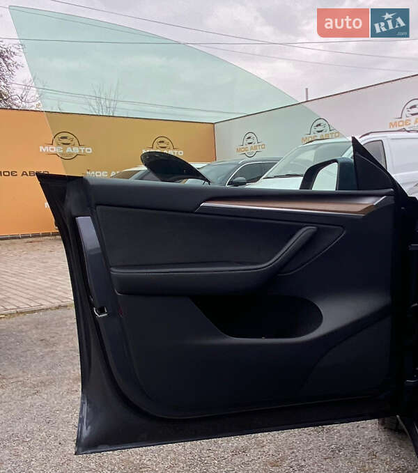 Внедорожник / Кроссовер Tesla Model Y 2023 в Ровно фото 36 Внедорожник / Кроссовер Tesla Model Y 2023 в Ровно