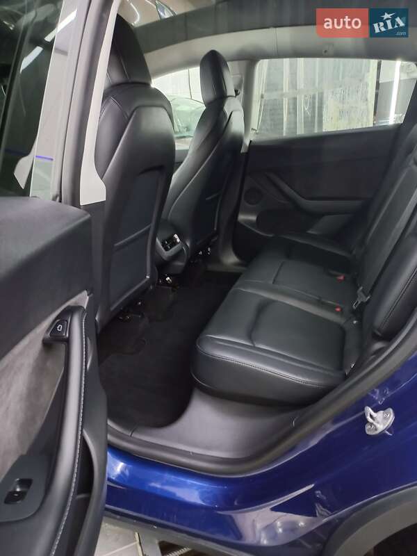 Позашляховик / Кросовер Tesla Model Y 2021 в Львові фото 11 Позашляховик / Кросовер Tesla Model Y 2021 в Львові