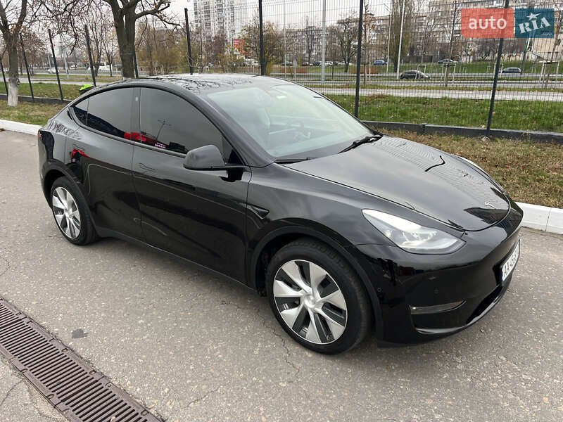 Внедорожник / Кроссовер Tesla Model Y 2022 в Киеве фото 9 Внедорожник / Кроссовер Tesla Model Y 2022 в Киеве