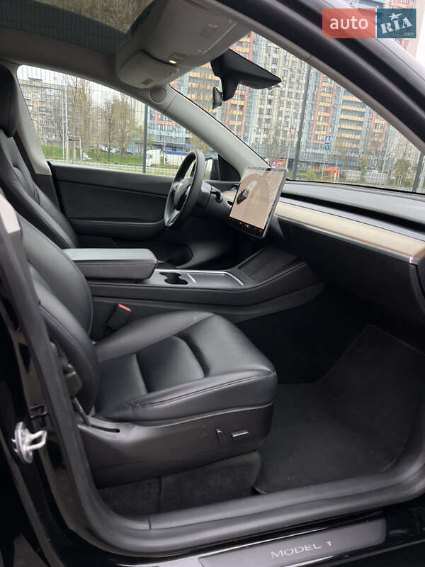 Внедорожник / Кроссовер Tesla Model Y 2022 в Киеве фото 19 Внедорожник / Кроссовер Tesla Model Y 2022 в Киеве