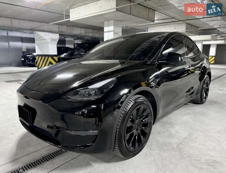 Позашляховик / Кросовер Tesla Model Y 2023 в Дніпрі